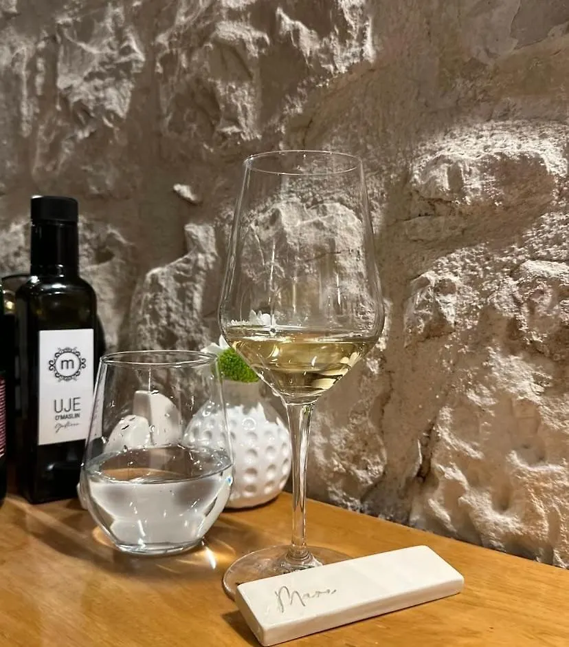 ****  Bifora Heritage Hotel Trogir Croatia