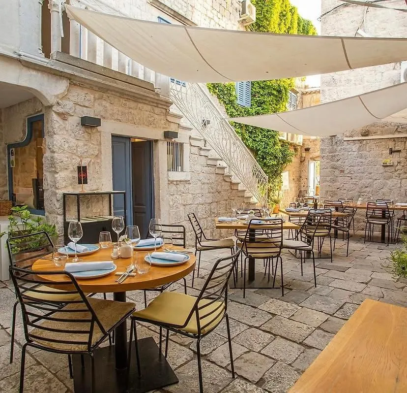 Bifora Heritage Hotel Trogir