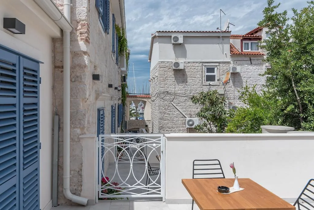 ****  Bifora Heritage Hotel Trogir Croatia